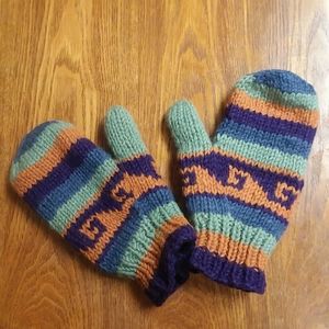 Nepalese Wool Mittens (Women's)